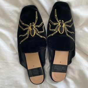 Velvet spider mules